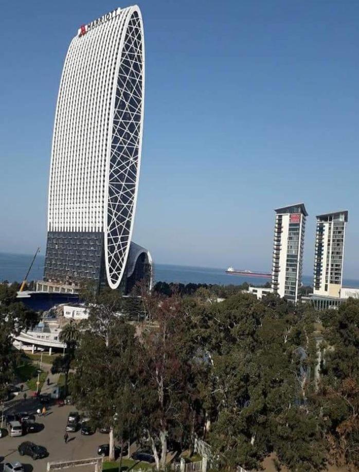 Apartament With Sea View Batumi Exterior foto